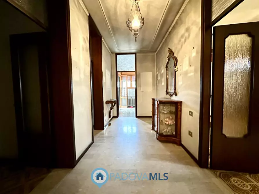 Immagine 2 di Casa bifamiliare in vendita  in Via San Tommaso a Albignasego