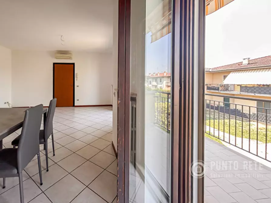Immagine 6 di Appartamento in vendita  in Via Carlo Alberto dalla chiesa a Vigasio