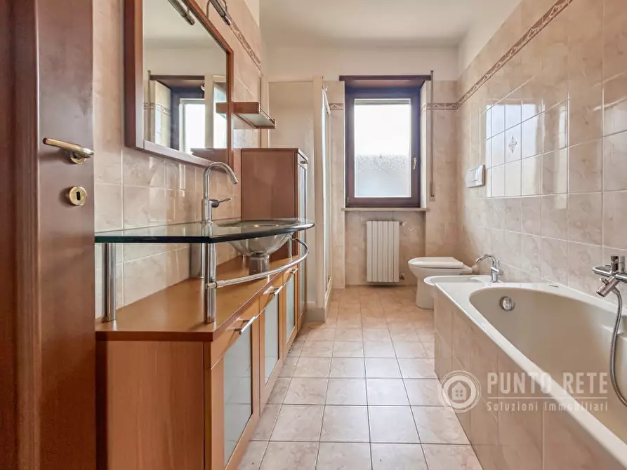 Immagine 12 di Appartamento in vendita  in Via Carlo Alberto dalla chiesa a Vigasio
