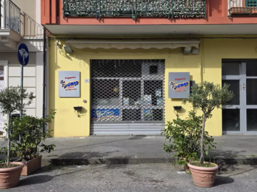 Immagine 2 di Attività commerciale in vendita  in Via Antonino Cumbo Borgia,67 a Milazzo