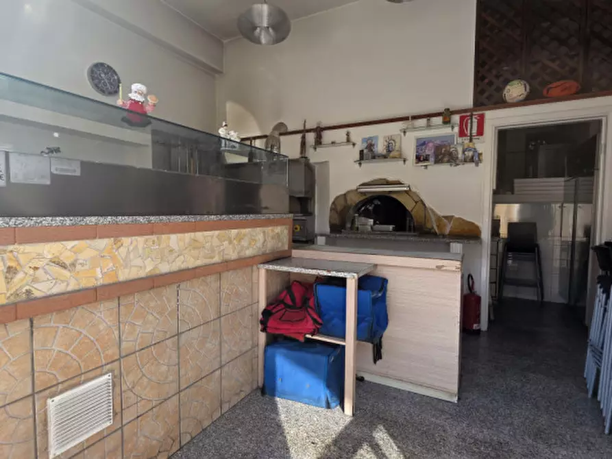 Immagine 6 di Attività commerciale in vendita  in Via Antonino Cumbo Borgia,67 a Milazzo