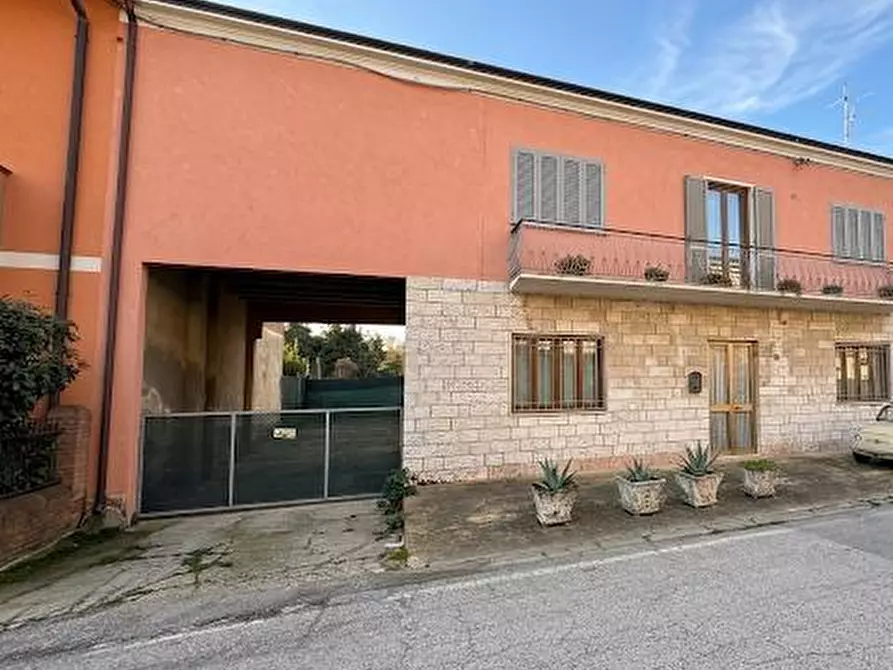 Immagine 2 di Villetta a schiera in vendita  a Badia Polesine