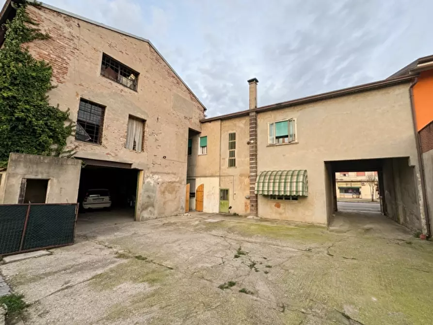 Immagine 3 di Villetta a schiera in vendita  a Badia Polesine