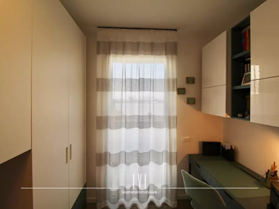 Immagine 39 di Appartamento in vendita  in via Bassi 102 a San Donà Di Piave