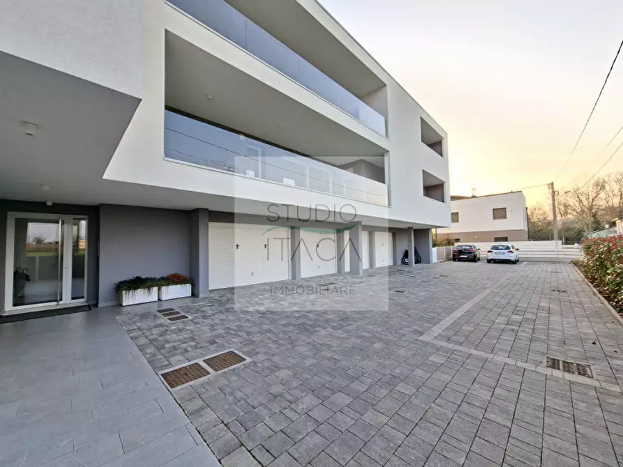 Immagine 35 di Appartamento in vendita  in Via del Commissario a Padova