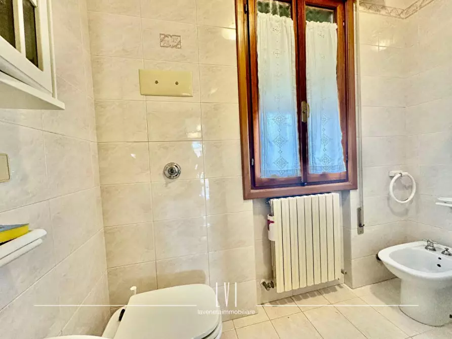 Immagine 16 di Appartamento in vendita  in via Leopardi 29 a Eraclea