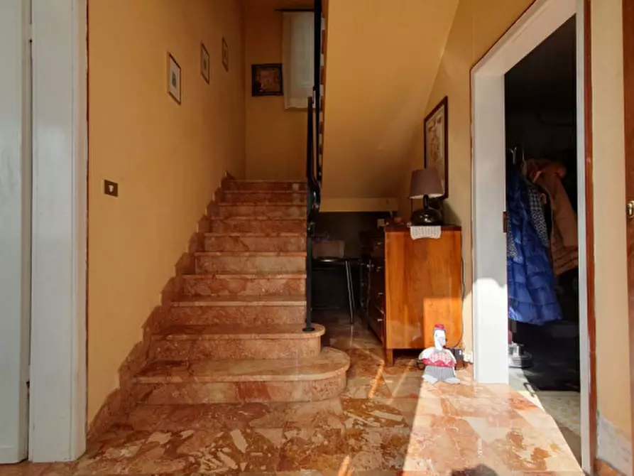 Immagine 2 di Villetta a schiera in vendita  in VIA MARTIRI DELLA LIBERTà a Concordia Sulla Secchia