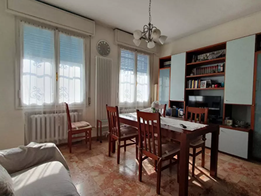 Immagine 4 di Villetta a schiera in vendita  in VIA MARTIRI DELLA LIBERTà a Concordia Sulla Secchia