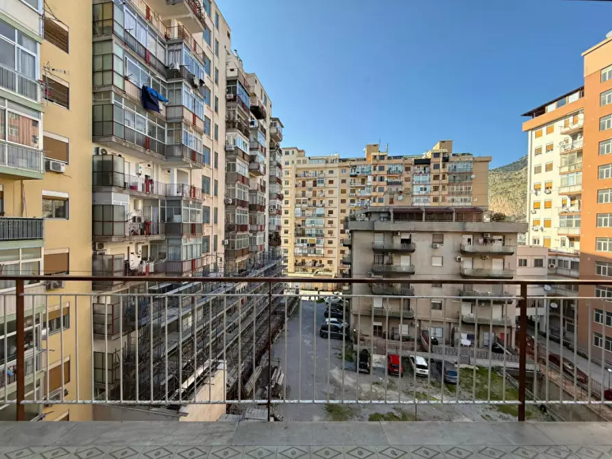 Immagine 22 di Appartamento in affitto  in Via Emerico Fazio, 6 a Palermo