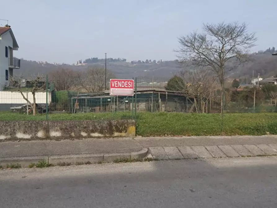 Immagine 1 di Terreno in vendita  in Via Tormeno a Vicenza