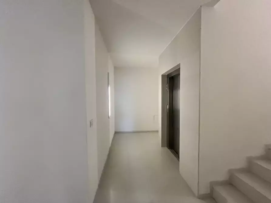 Immagine 9 di Appartamento in vendita  in Viale Padova a Rimini