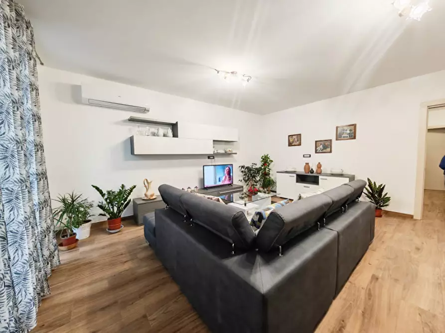 Immagine 13 di Villetta a schiera in vendita  a Fratta Polesine