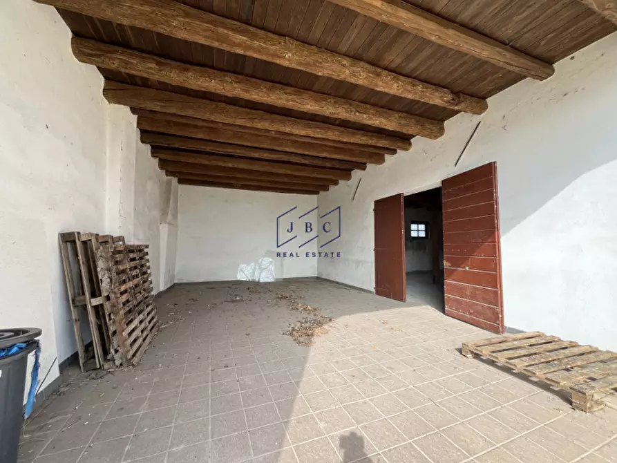 Immagine 22 di Rustico / casale in vendita  in via montegrappa a San Biagio Di Callalta