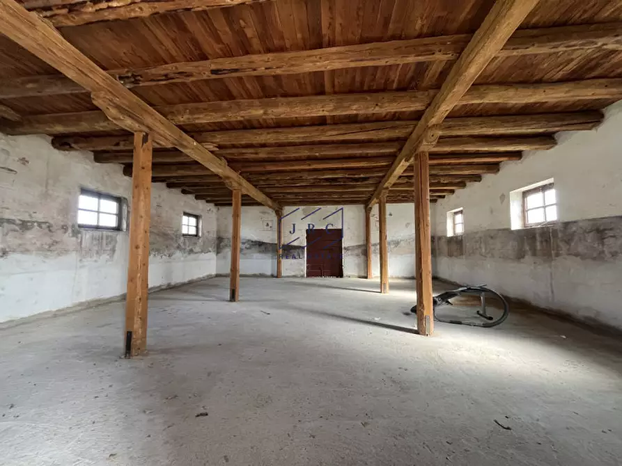 Immagine 23 di Rustico / casale in vendita  in via montegrappa a San Biagio Di Callalta