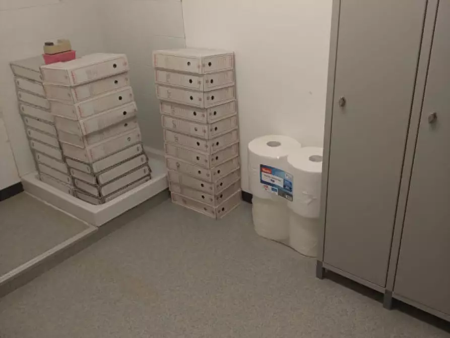 Immagine 2 di Ufficio in affitto  in viale dell'arcella a Padova