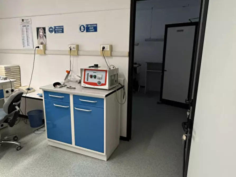 Immagine 12 di Ufficio in affitto  in viale dell'arcella a Padova