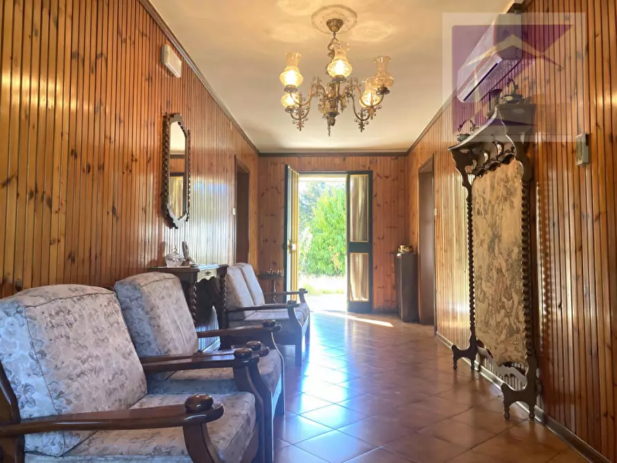 Immagine 1 di Villa in vendita  a Santa Giustina In Colle