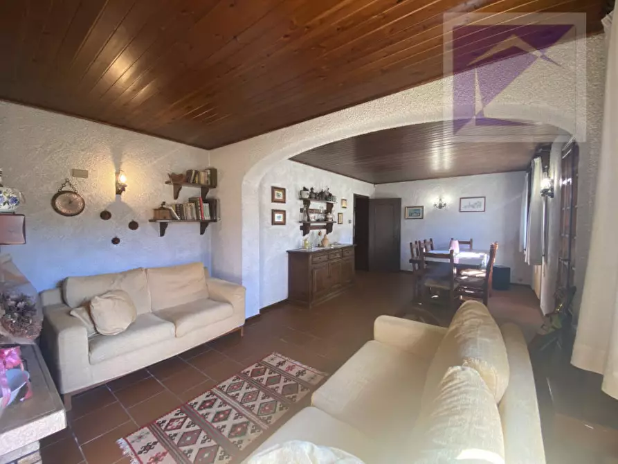 Immagine 18 di Villa in vendita  a Santa Giustina In Colle