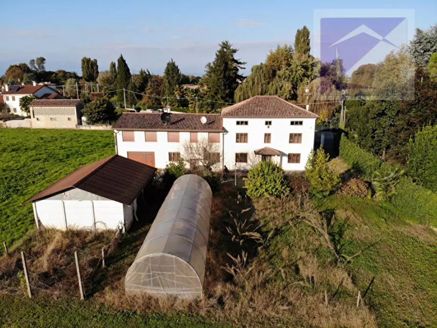 Immagine 29 di Villa in vendita  a Santa Giustina In Colle