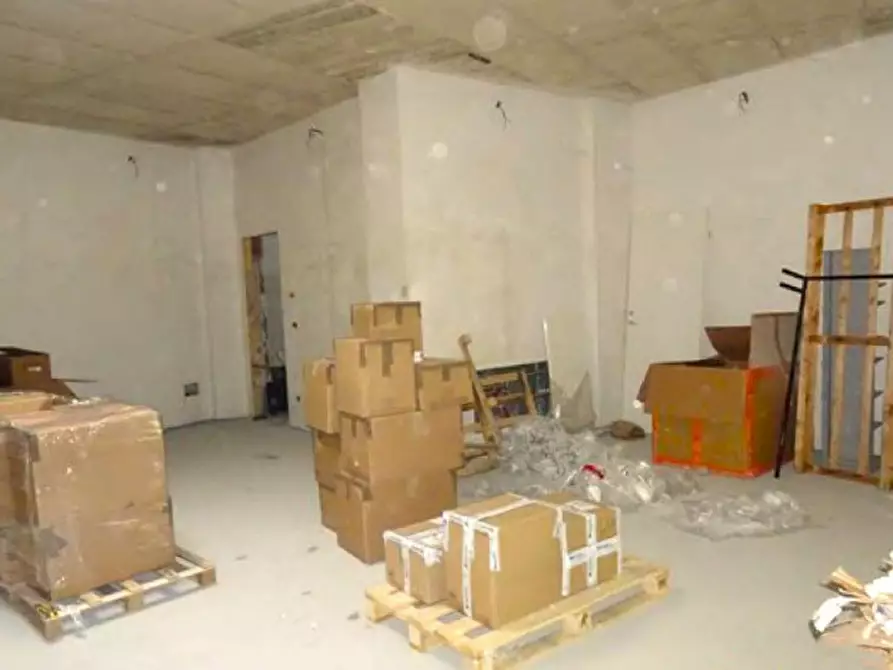 Immagine 2 di Negozio in vendita  in Via Napoleone Leumann, 1g, 10098 Rivoli TO, Italia a Rivoli