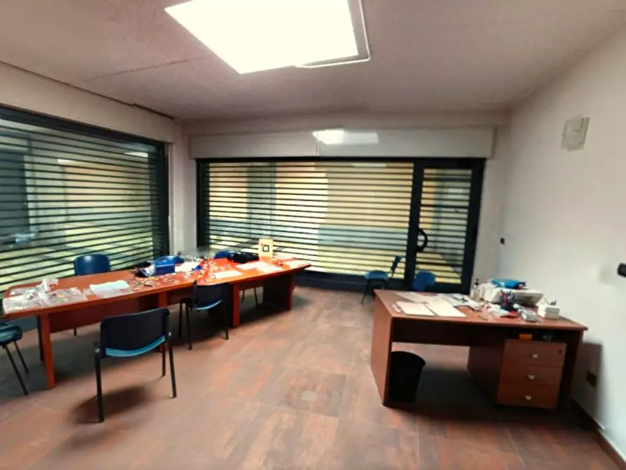 Immagine 7 di Negozio in vendita  in Via Napoleone Leumann, 1p, 10098 Rivoli TO, Italia a Rivoli