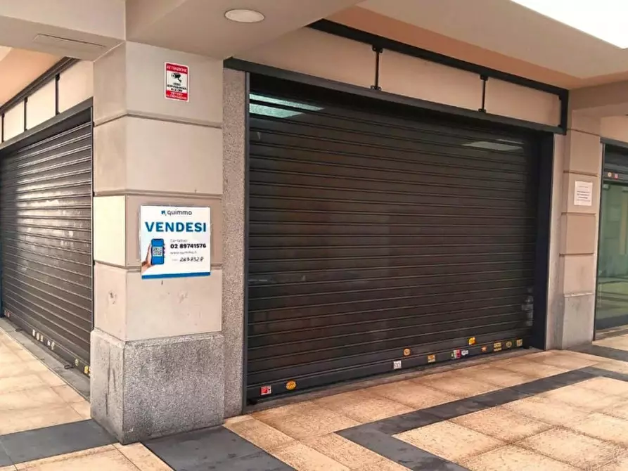 Immagine 8 di Negozio in vendita  in Via Napoleone Leumann, 1p, 10098 Rivoli TO, Italia a Rivoli