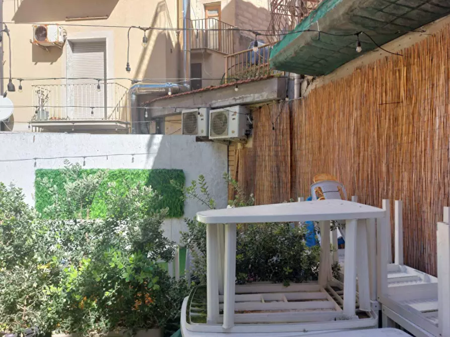 Immagine 5 di Palazzo in vendita  in Vico Ficicchia, 93012 Gela CL, Italia a Gela