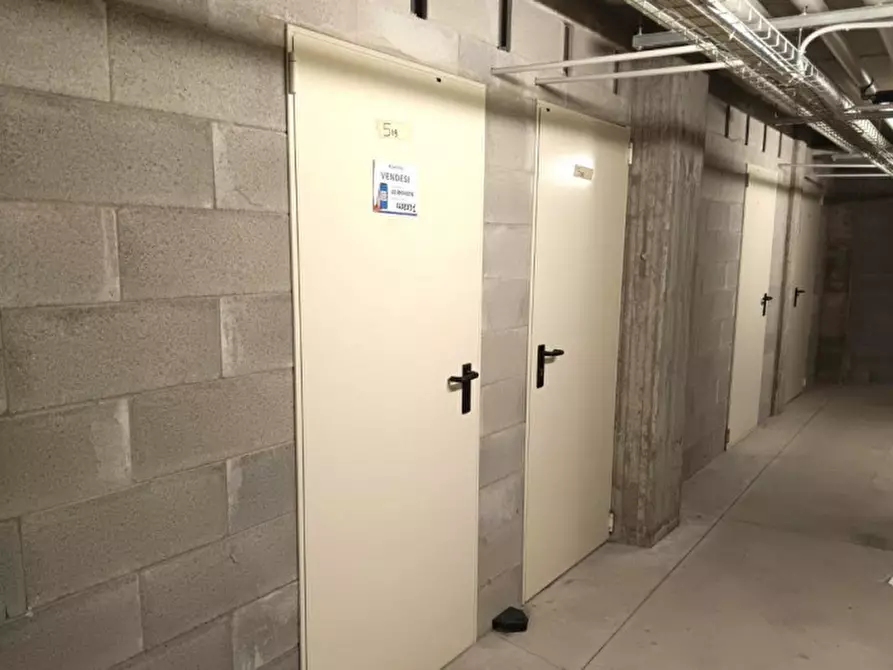 Immagine 9 di Negozio in vendita  in Via Rita Levi Montalcini, 3i, 10098 Rivoli TO, Italia a Rivoli