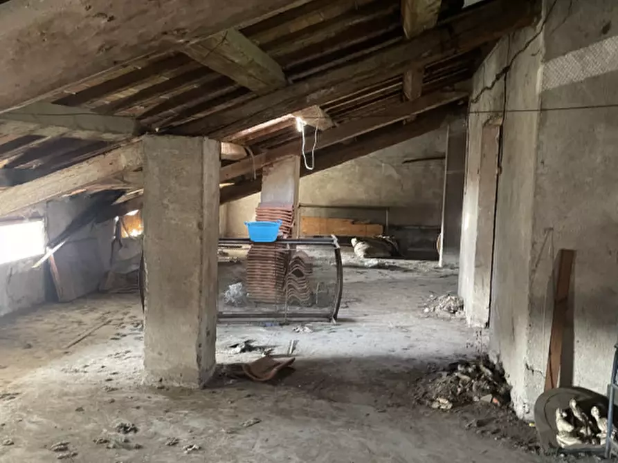 Immagine 22 di Rustico / casale in vendita  in Strada Sant'Antonino a Vicenza