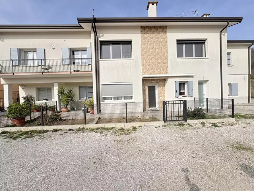 Immagine 2 di Appartamento in vendita  in Via Chiesa Cinto a Cinto Euganeo