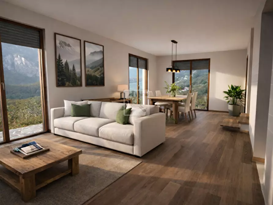 Immagine 2 di Villa in vendita  in Via Trebi a Cavedine