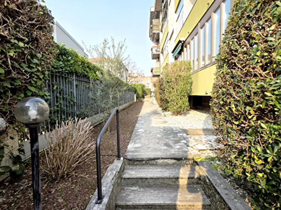 Immagine 7 di Appartamento in vendita  in Viale ortigara, 14 a Vicenza