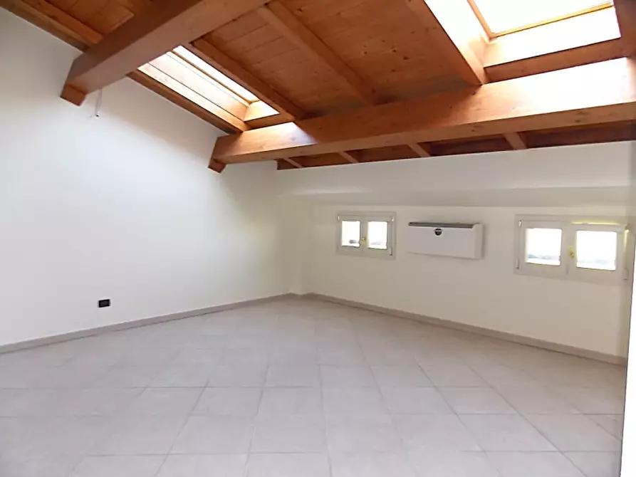 Immagine 1 di Appartamento in vendita  in Via Emilia, 379 a Anzola Dell'emilia