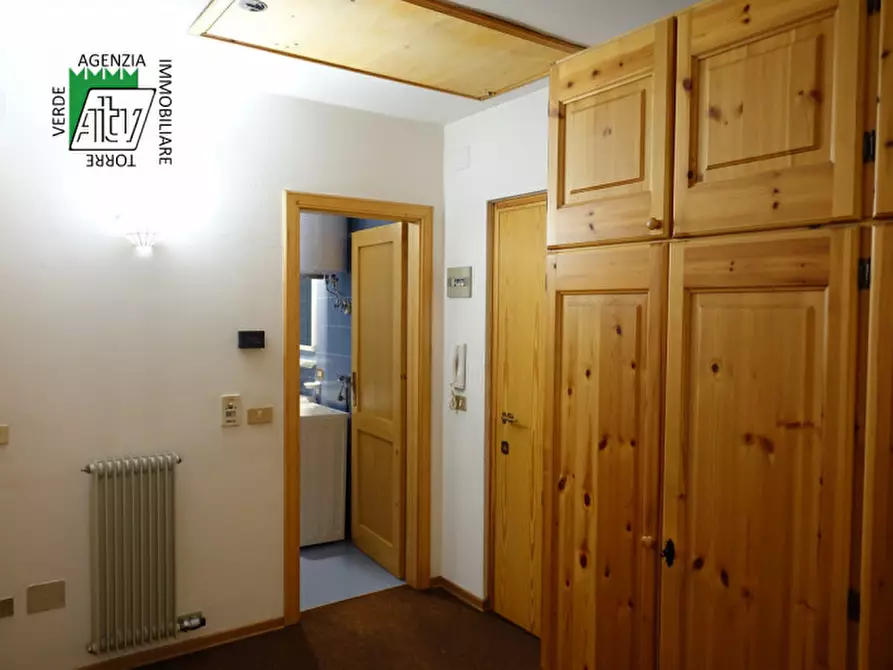 Immagine 11 di Appartamento in vendita  in Malè, via 4 Novembre a Malè