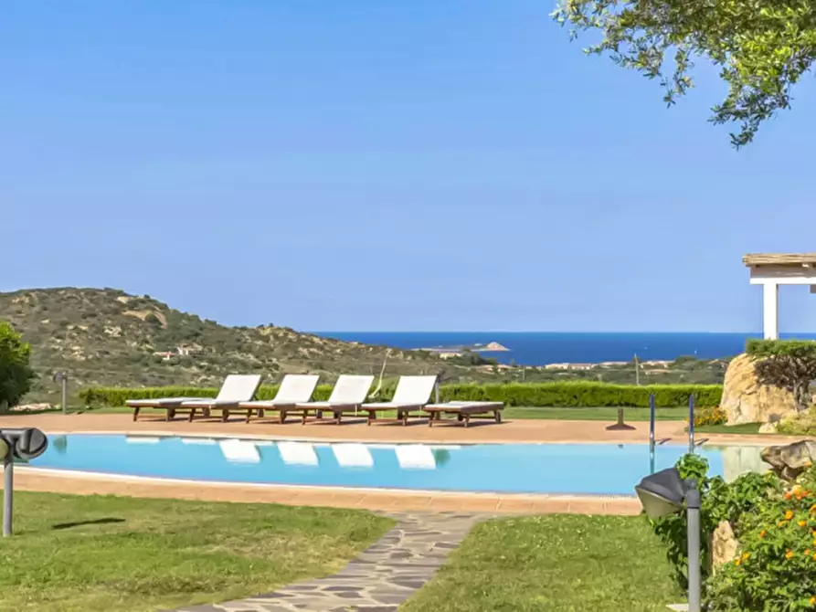 Immagine 4 di Hotel in vendita  in lu fraili sopra a San Teodoro