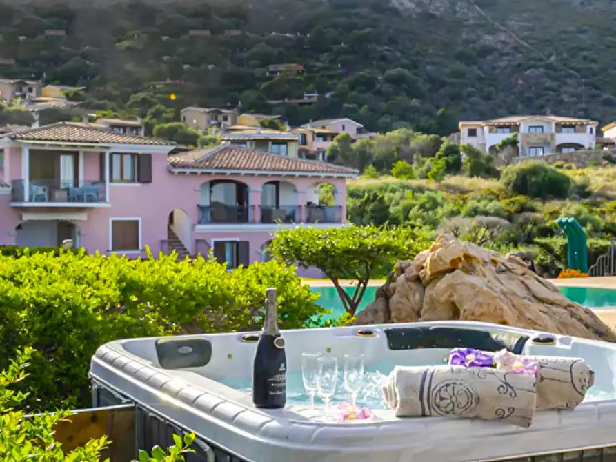 Immagine 9 di Hotel in vendita  in lu fraili sopra a San Teodoro