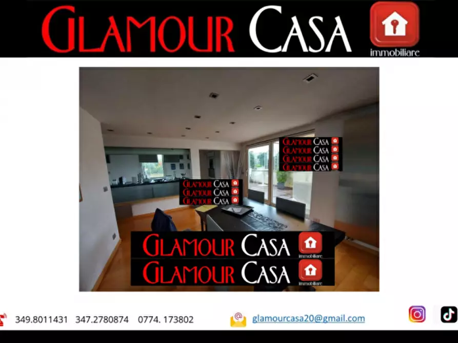 Immagine 8 di Attico in vendita  in Via Riccardo Zandonai a Roma