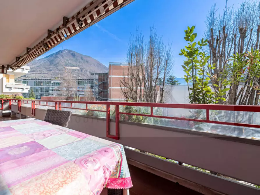 Immagine 3 di Appartamento in vendita  in Via Max Valier - Max-Valier-Straße a Bolzano