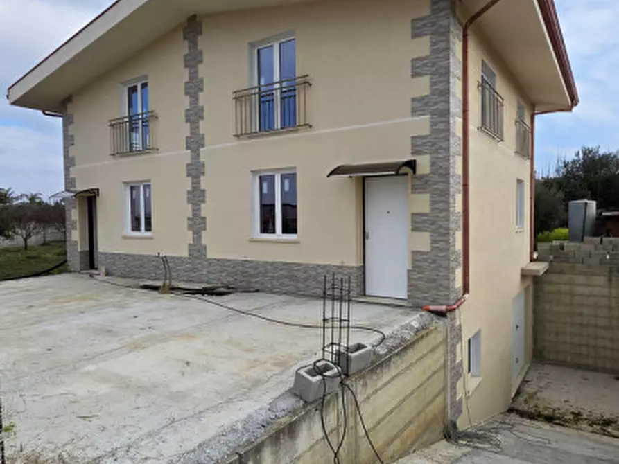 Immagine 5 di Magazzino in vendita  in Via Santa Marina a Milazzo