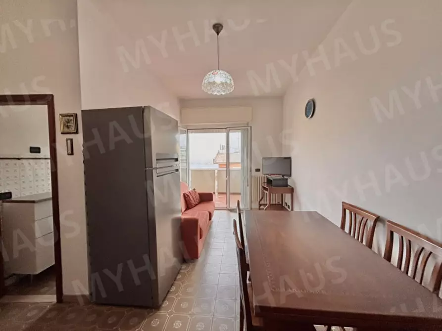 Immagine 5 di Appartamento in vendita  in Viale Caravaggio, 28 a Cesenatico