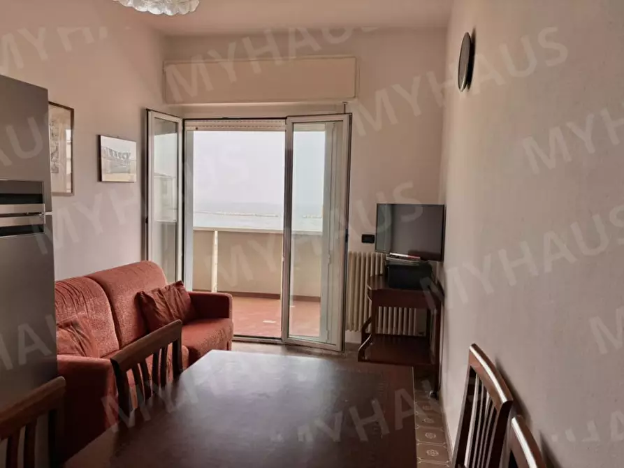 Immagine 5 di Appartamento in vendita  in Viale Caravaggio, 28 a Cesenatico