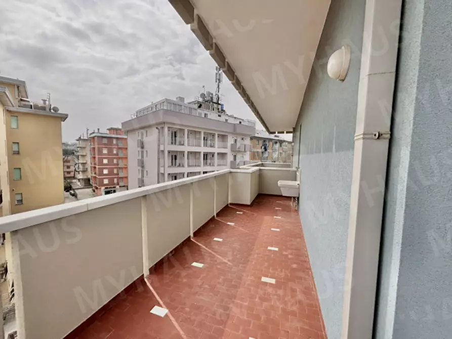 Immagine 23 di Appartamento in vendita  in Viale Caravaggio, 28 a Cesenatico