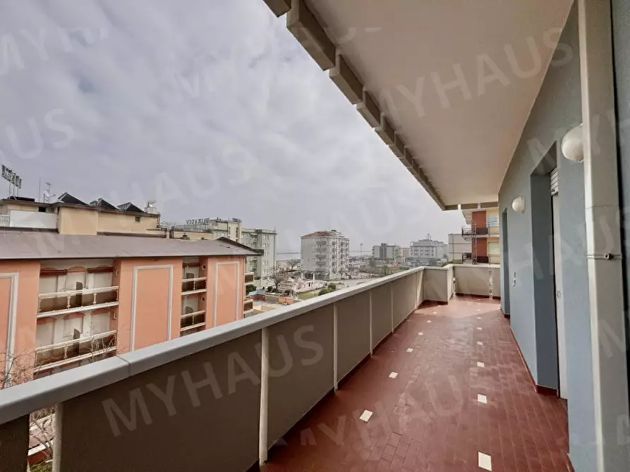 Immagine 24 di Appartamento in vendita  in Viale Caravaggio, 28 a Cesenatico