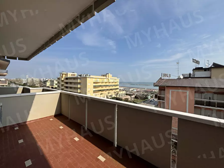 Immagine 30 di Appartamento in vendita  in Viale Caravaggio, 28 a Cesenatico