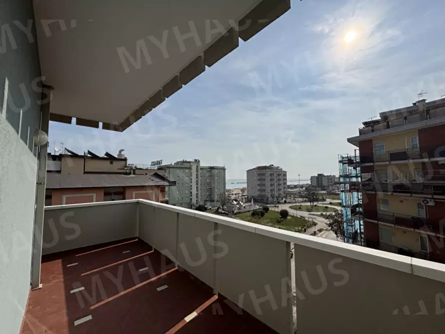 Immagine 37 di Appartamento in vendita  in Viale Caravaggio, 28 a Cesenatico