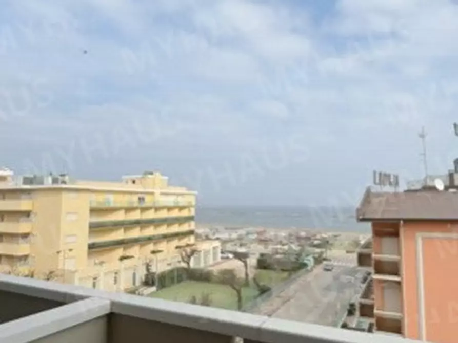 Immagine 40 di Appartamento in vendita  in Viale Caravaggio, 28 a Cesenatico
