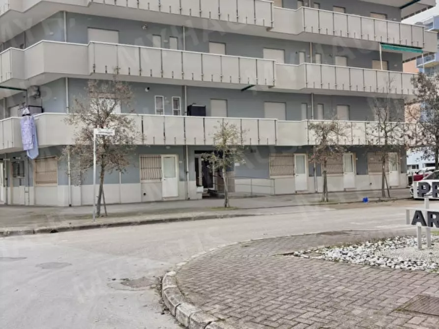 Immagine 41 di Appartamento in vendita  in Viale Caravaggio, 28 a Cesenatico
