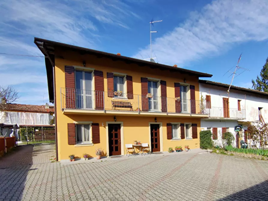 Immagine 4 di Casa indipendente in vendita  in Via Casalino 37 a Camino