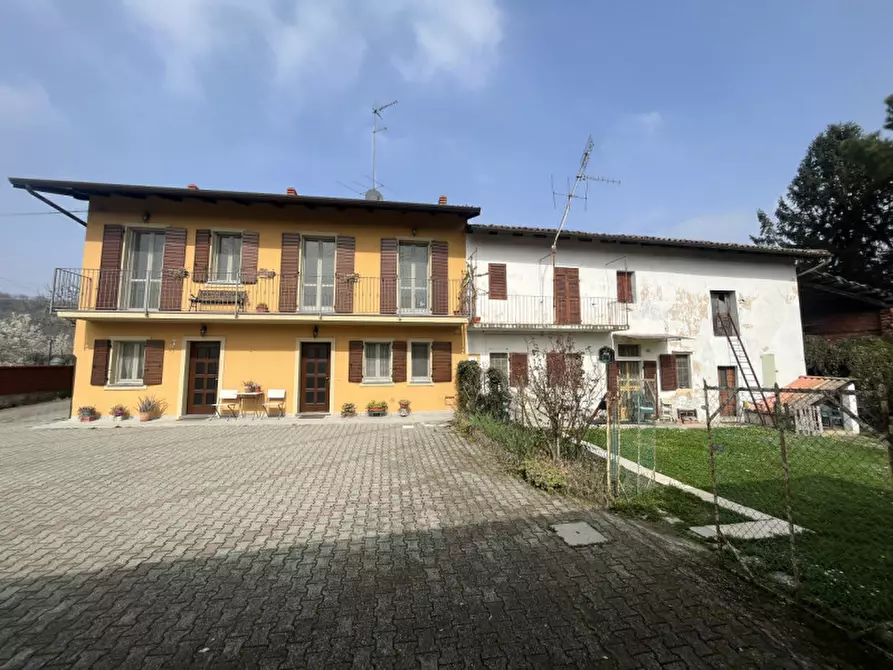 Immagine 5 di Casa indipendente in vendita  in Via Casalino 37 a Camino
