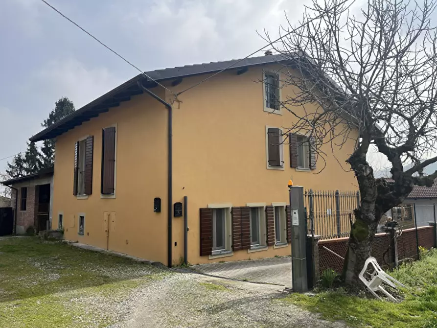 Immagine 6 di Casa indipendente in vendita  in Via Casalino 37 a Camino